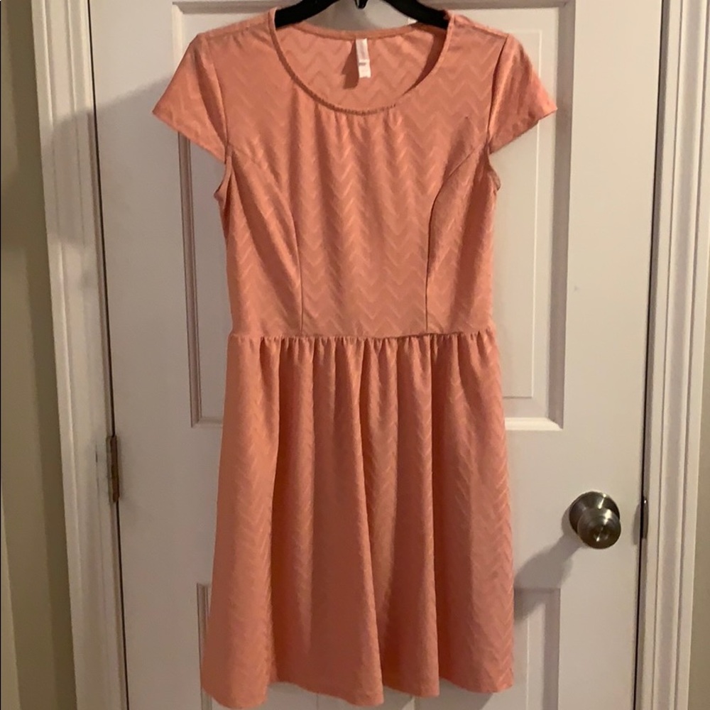 Medium dress pink